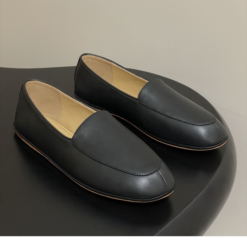 L0r0 P1ana loafers